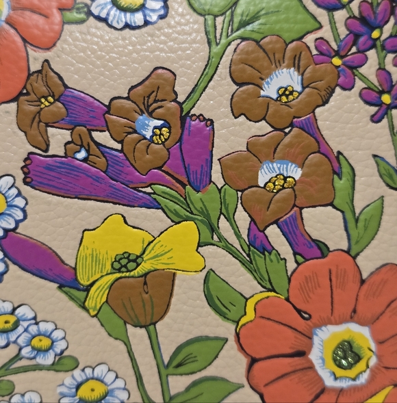 Coach Kitt Messenger Crossbody Bag EUC - Picture 8 of 15